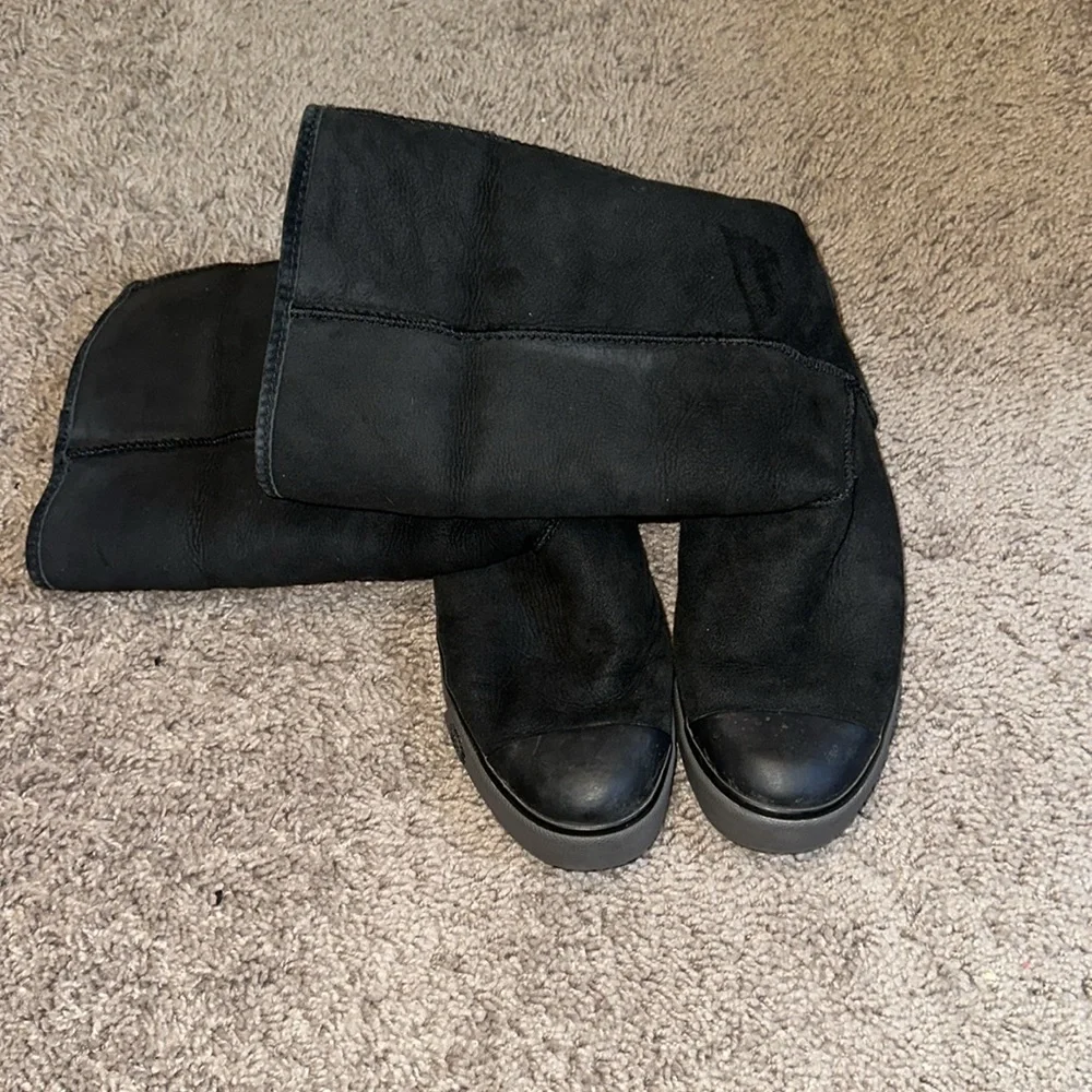 UGG Black Winter Boots with Rubber Soles And Toe cap Size 6.5 - Picture 5 of 9